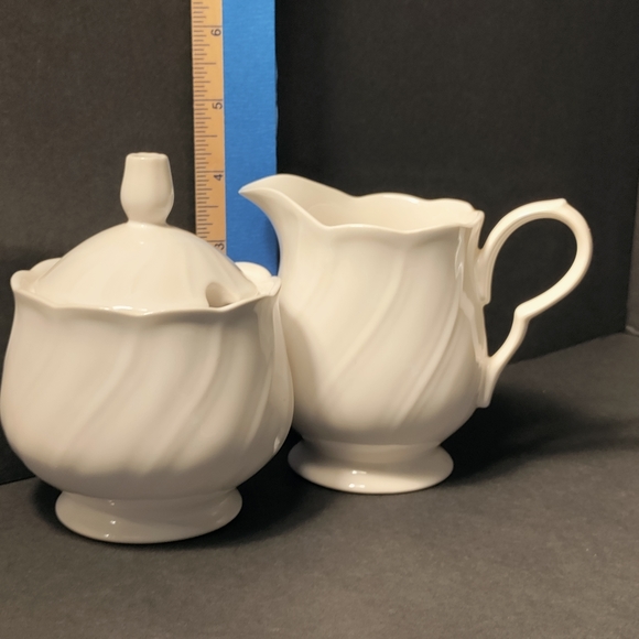 NIKKO CREAM & SUGAR⭐ - Picture 8 of 9